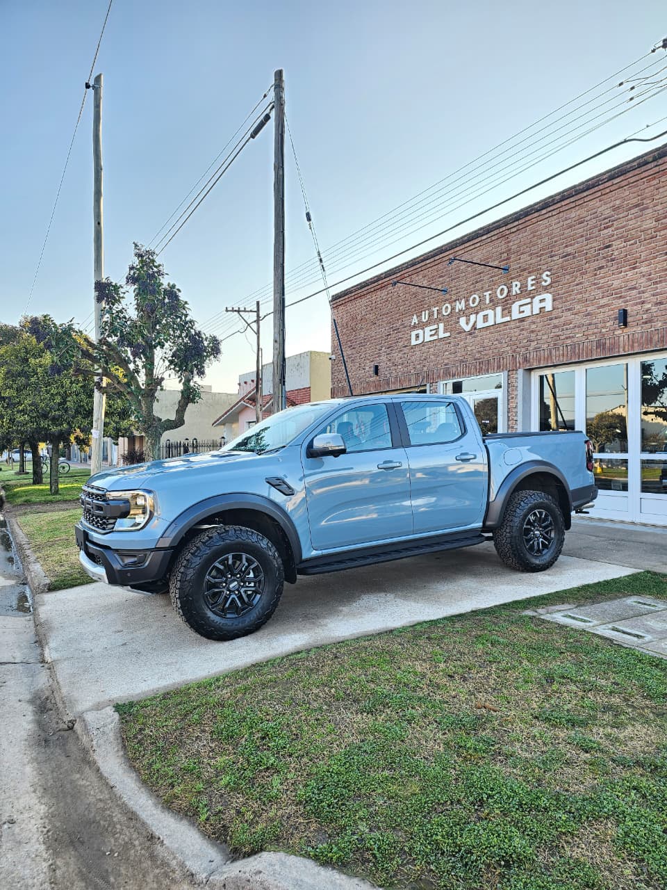 Showroom Automotores del Volga